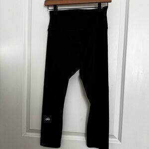 ALO Yoga Airlift High-Waist Leggings